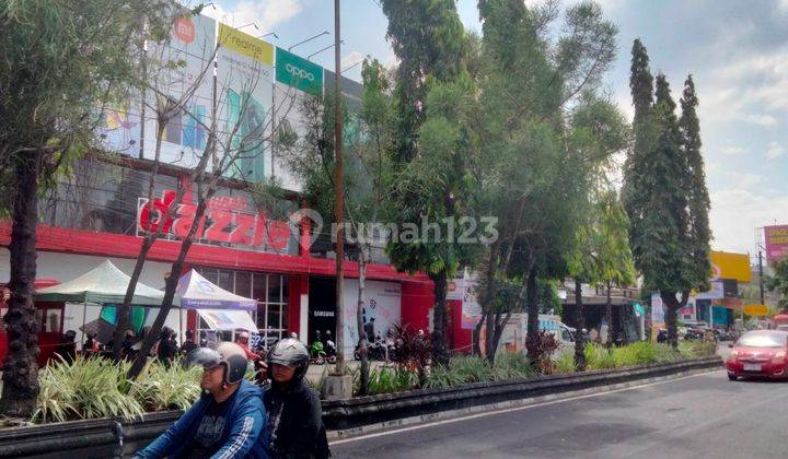 Tanah Jogja Gejayan Jl Affandi Bonus Bangunan Lt 2087 m² Ld 27 M 2