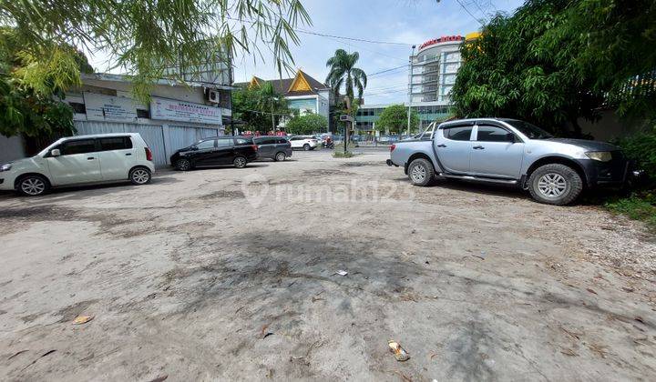 Tanah luas di pusat kota Jl. Sudirman 1