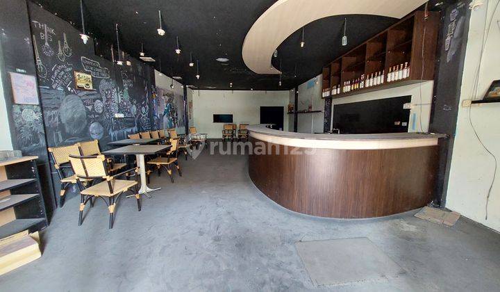 Ruko siap pakai tengah kota drkat Jl. Riau 1