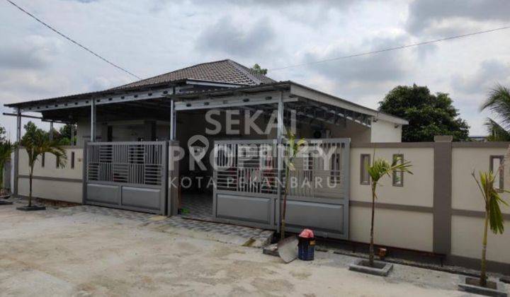 Rumah bulatan mewah berhalaman luas siap huni di jl.sidorukun 1