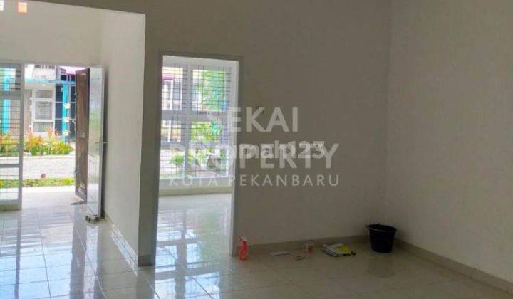 Rumah cluster minimalis murah siap huni di tengah kota Jalan Lobak 2