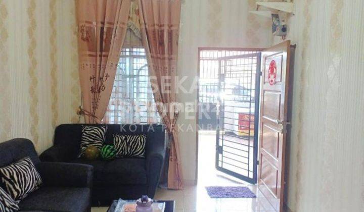 Rumah siap huni semi furnished murah di tengah kota Jalan Karya Makmur 1