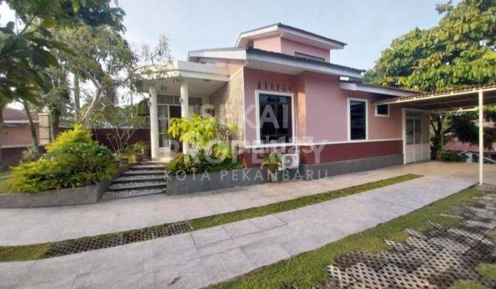 Rumah bulatan 2 lantai siap huni di tengah kota area Rumbai Rumah SHM Bagus 1