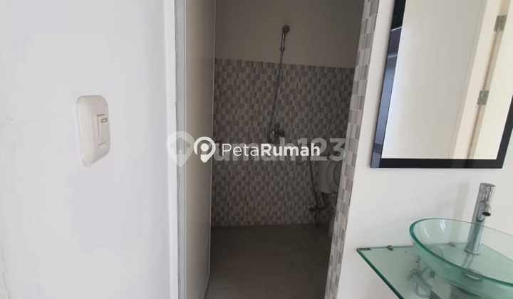 DIJUAL VILLA JALAN MERCI RAYA KOMPLEK MEDAN RESORT CITY CLUSTER AMSTERDAM TYPE BREDA  2