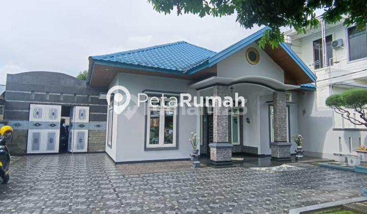 DIJUAL VILLA JALAN BERINGIN