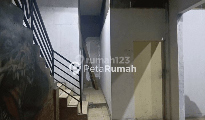 DISEWA RUKO JALAN RINGROAD 1