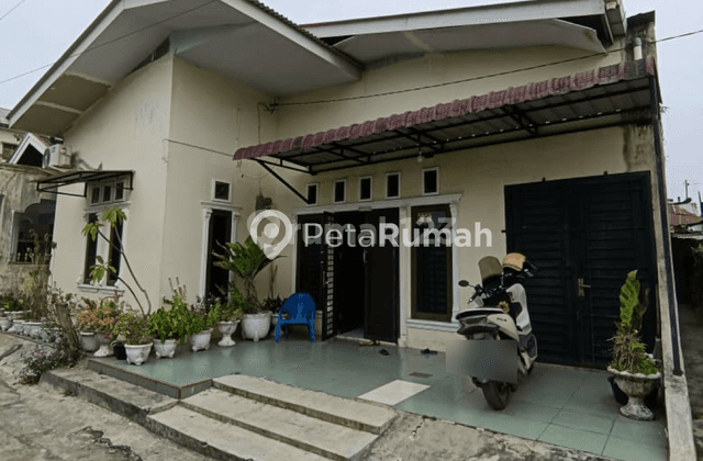 DIJUAL RUMAH JALAN PURI GANG NANGKA 1