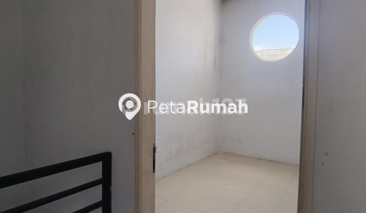 DIJUAL RUMAH JALAN SAUDARA KOMPLEK GOLDEN PALACE DIJUAL RUMAH JALAN SAUDARA KOMPLEK GOLDEN PALACE