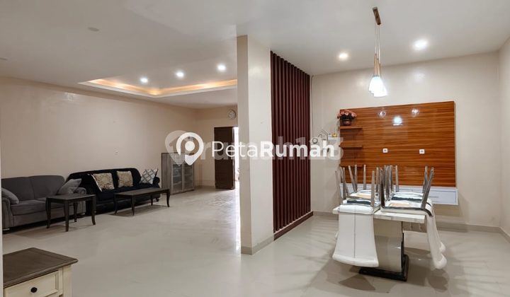 Jalan Panglima Denai Komplek Halton Palace