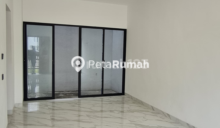 DIJUAL VILLA JALAN JAMIN GINTING KOMPLEK VIENNA BOTANICAL LIVING CLUSTER VIVALDI  2