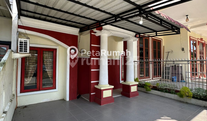 DIJUAL RUMAH JALAN FLAMBOYAN RAYA VILLA SETIA BUDI FLAMBOYAN 