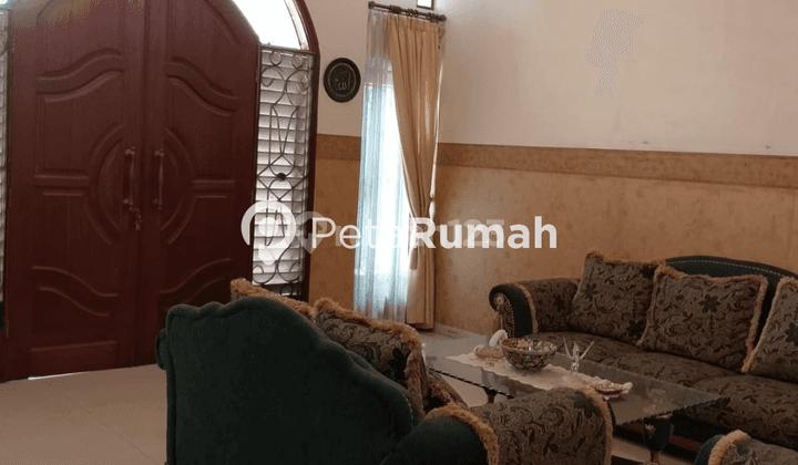 Dijual Rumah Jalan Karyawan 2