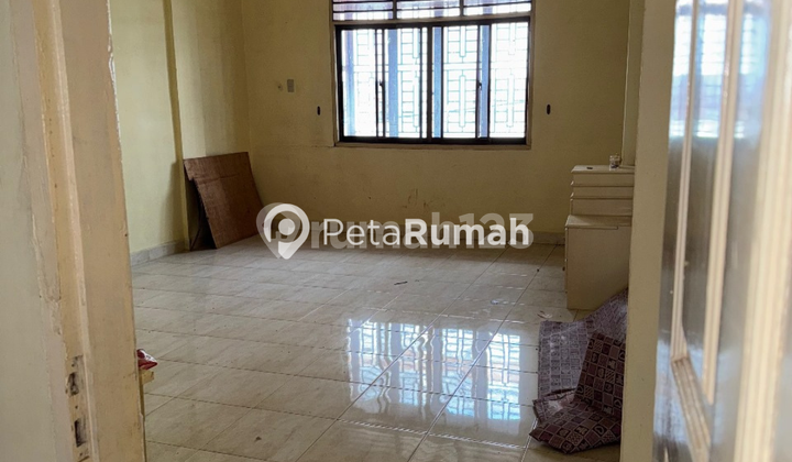 For Sale Shop House on T Hasyim Street - Tebing Tinggi 2
