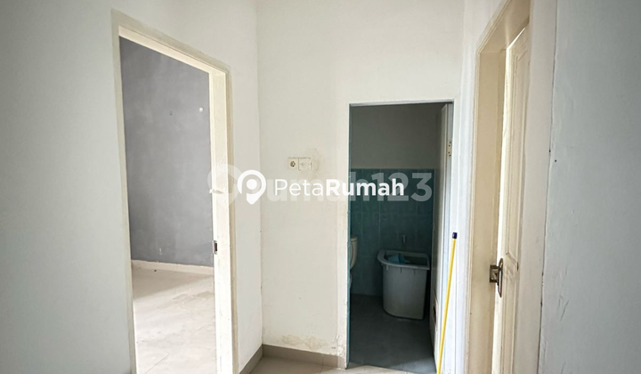 DIJUAL RUMAH JALAN FLAMBOYAN 1 KOMPLEK GOLDEN ESTATE 2