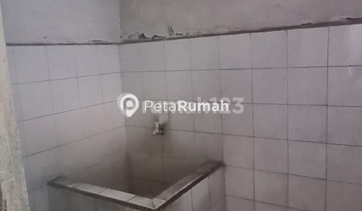 FOR SALE WAREHOUSE ON SBU WAREHOUSE ROAD, MABAR ESTATE WAREHOUSE COMPLEX