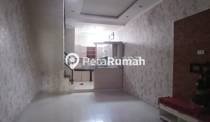 FOR SALE TOWNHOUSE ON SEI MENCIRIM STREET, GOLDEN HILLS RESIDENCE COMPLEX 2