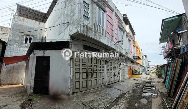 FOR SALE SHOPHOUSE ON AKSARA STREET, WAREHOUSE ALLEY FOR SALE SHOPHOUSE ON AKSARA STREET, WAREHOUSE ALLEY
