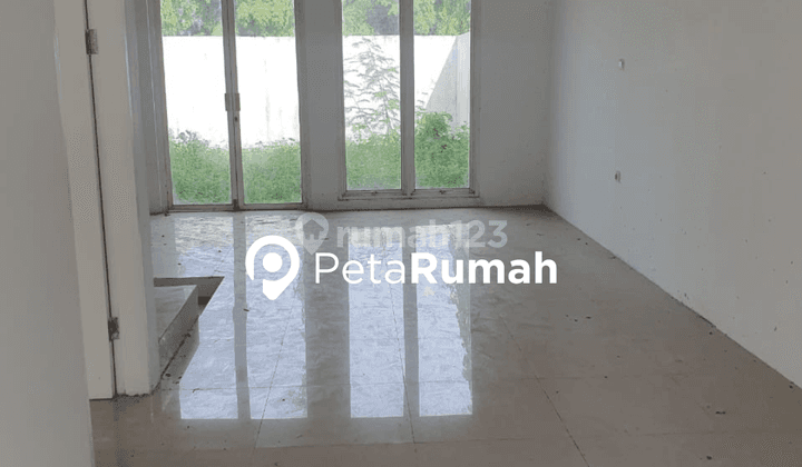 Dijual Villa Komplek Amari Golf Residence 2