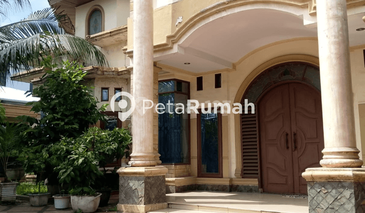 Dijual Rumah Jalan Karyawan 1