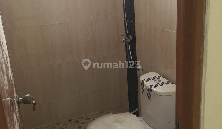 Siap Huni Rumah 2lantai Dp Suka suka Terlariss Tangerang Selatan 2