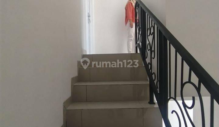 Rumah 2 Lantai Termurah Bakti Jaya 2