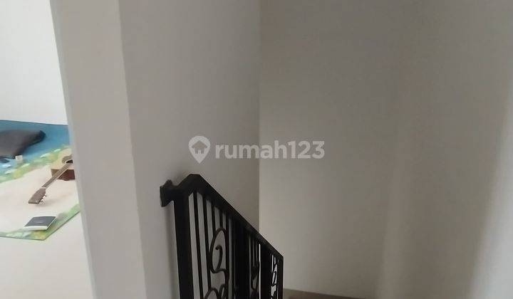 Rumah Murah Harga Meriah, 700 Juta an 2lantai Promo  2