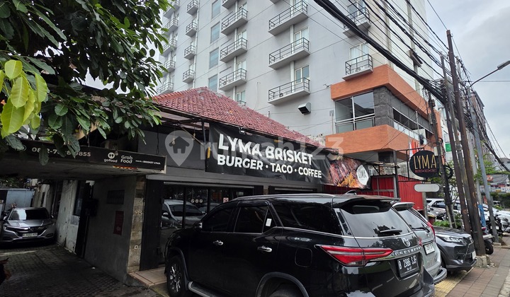 Commercial Property in East Cideng with Highly Strategic Access in the City Center on Boulevard Road 2