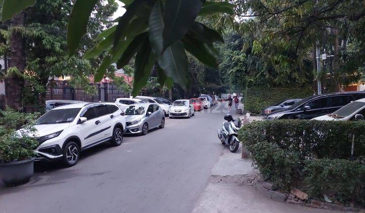 Rumah tua tawakal ujung jalan 3 mobil SHM Butuh Renovasi 2
