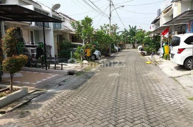 Rumah mutiara puri kembangan 2 Lantai SHM Bagus 2