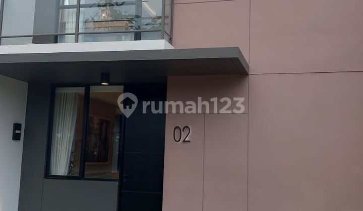 Rumah serpong 2 Lantai SHM jalan 2 mobil Rumah serpong 2 Lantai SHM jalan 2 mobil
