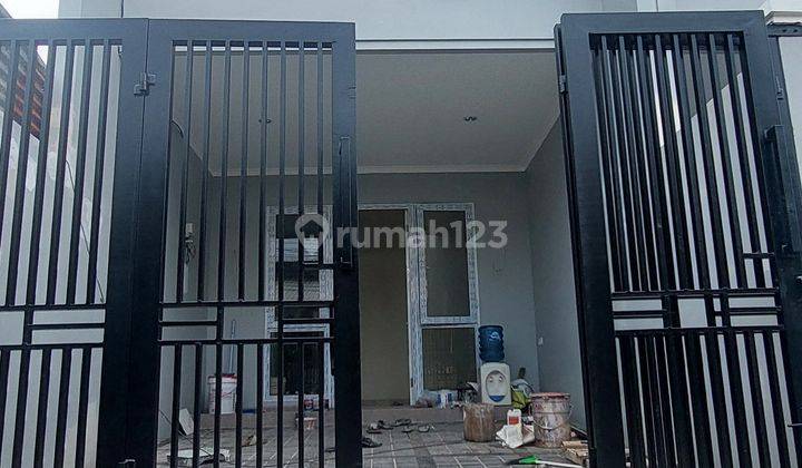 Rumah Duri Kepa 3 Lantai Shm Baru Jalan 2 Mobil 1