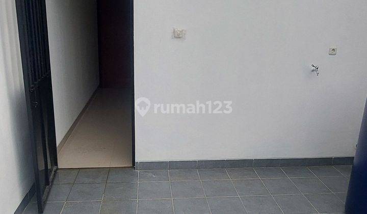 Rumah Tanjung Duren 3 Lantai Shm Timur Jalan 2 Mobil 2