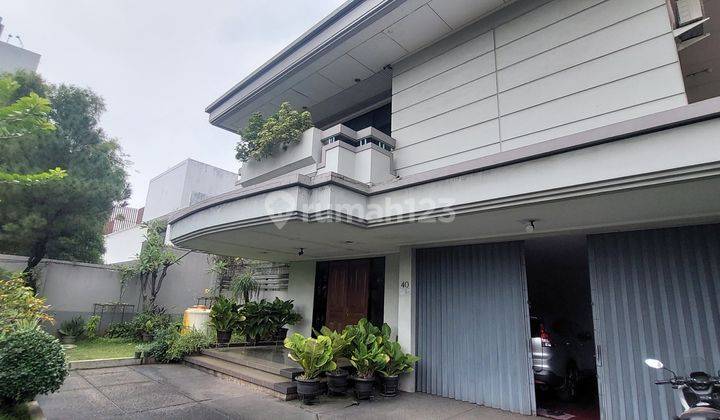 Rumah komersil Arjuna tanjung duren bisa PT 2 Lantai SHM jalan 2 mobil  2