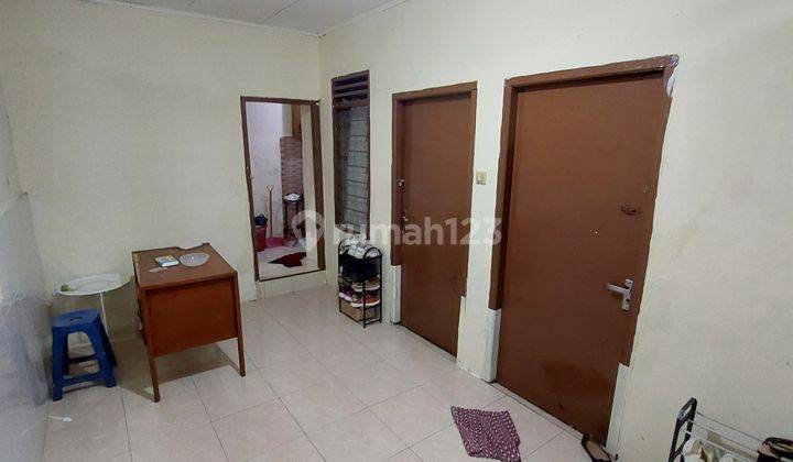 Rumah Kost Tomang strategis 2