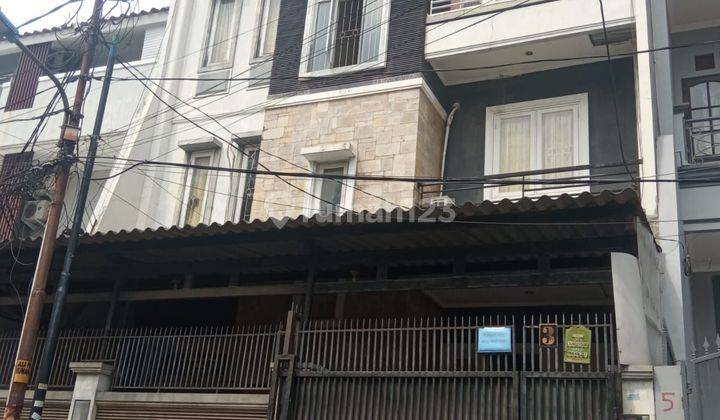 Rumah kost tanjung duren 39kamar SHM jalan 2 mobil  1