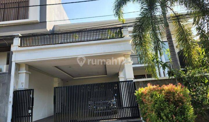 Rumah Puri Indah 2 lantai SHM Bagus Timur