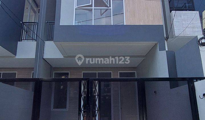 Rumah duri kepa di Jalan duri nirmala 3 Lantai SHM Selatan 1