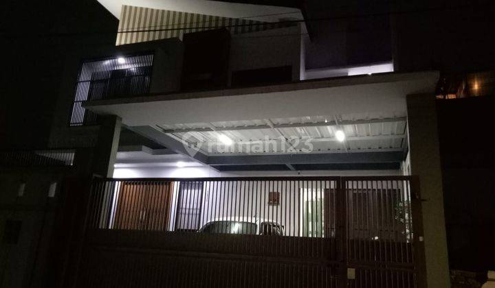 Rumah Duri Kepa 2.5 Lantai Jalan 2 Mobil SHM Bagus Timur Utara 1