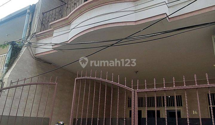 Rumah Tanjung Duren 2.5 Lantai Strategis  2