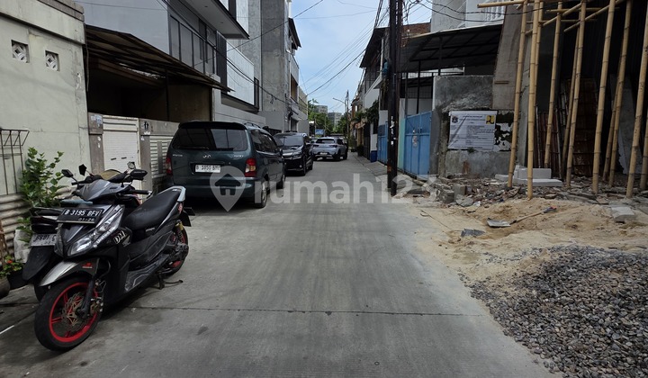 Rumah Sewa Jelambar Uk.5x15 70jt/thn 2