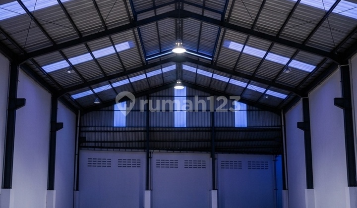 [Dijual/Disewa] Gudang Baru Strategis di Kavling Dpr Nerogtog Cipondoh - LT 800M²