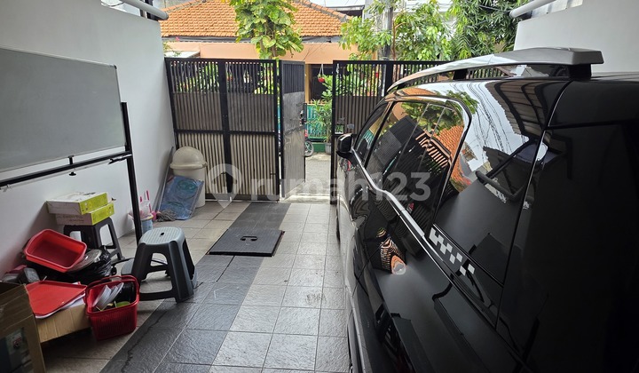 Rumah Tomang Strategis Tengah Kota 3.5 Lantai 2