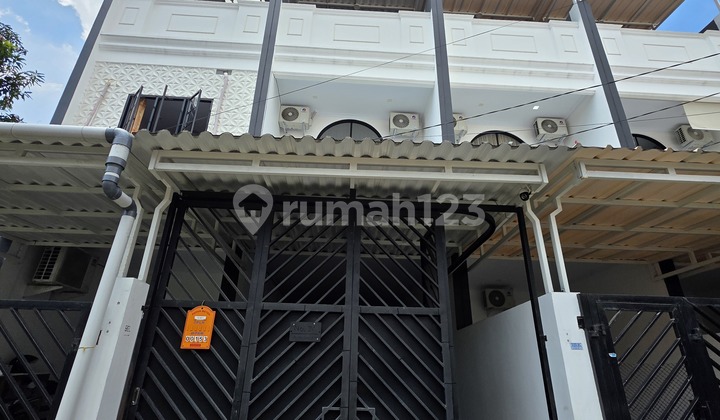 For Sale Fast 3-Storey Luxury House in Strategic Location at Tanjung Duren, Near Central Park & Untar Campus