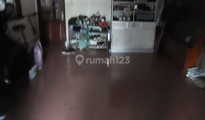 Rumah Tomang One Gate System Shm Jalan 2 Mobil 2