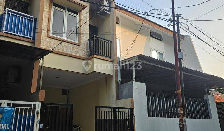 Rumah Tanjung Duren 3 Lantai Shm Jalan 2 Mobil Bagus 1