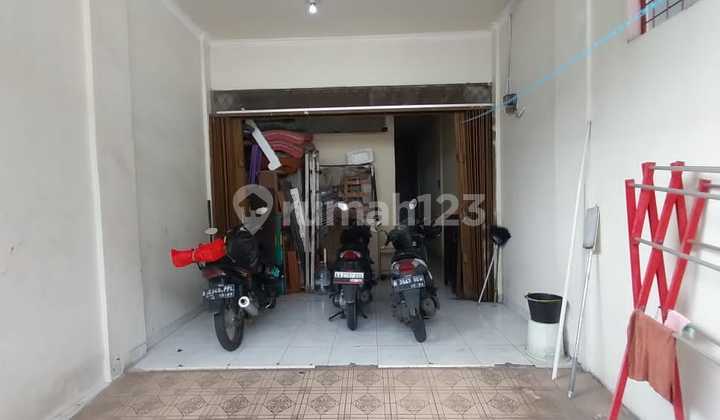 Rumah / Ruko / Kost Jelambar Timur 3 Lantai Strategis Jalan 2 Mobil 2