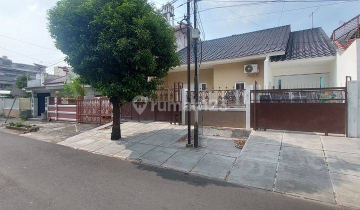 Rumah Tanjung Duren Jalan 3 Mobil Bisa Untuk Usaha Shm