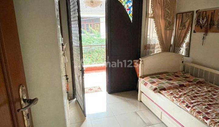 Dijual Rumah Terawat Siap Huni di Tebet Jakarta Selatan 2