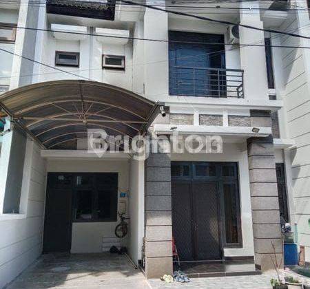 Rumah Manyar Tirtoyoso Semi Furnish Hans Regency 2 Lantai Dekat Sekolah Petra, Merr Galaxy Mall, Klampis Wisma Mukti, Nginden, Kertoarjo, Tengah Kota 1