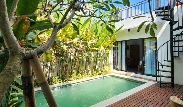 Villa for sale in Nusa Dua Bali

 1